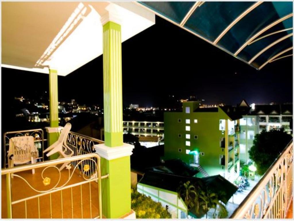 Rk Guesthouse Patong Habitación foto